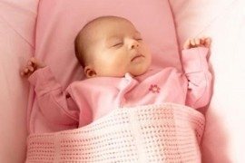 Bí quyết ru trẻ sơ sinh ngủ nhanh chóng